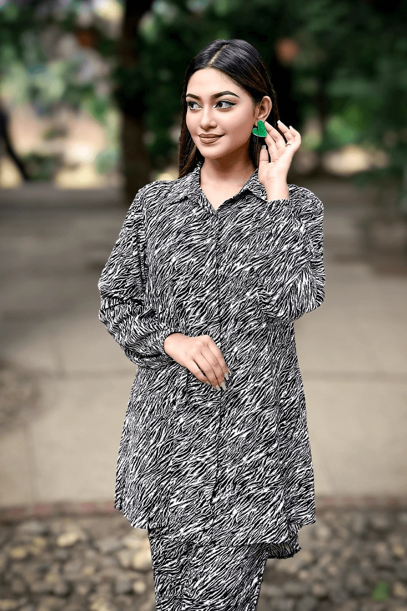 Showstopper Wild Streak Loose Fitted Co-ord Set 1224 000368