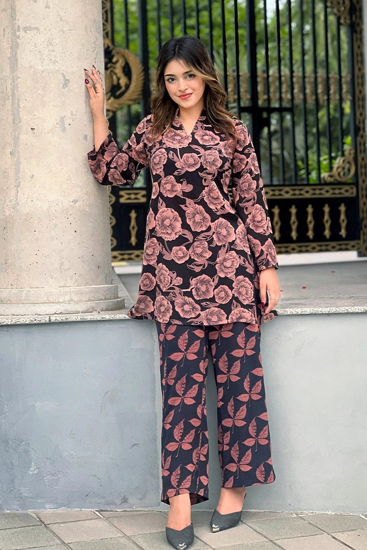 Showstopper Midnight Bloom Fitted Co-ord Set 1224 000358